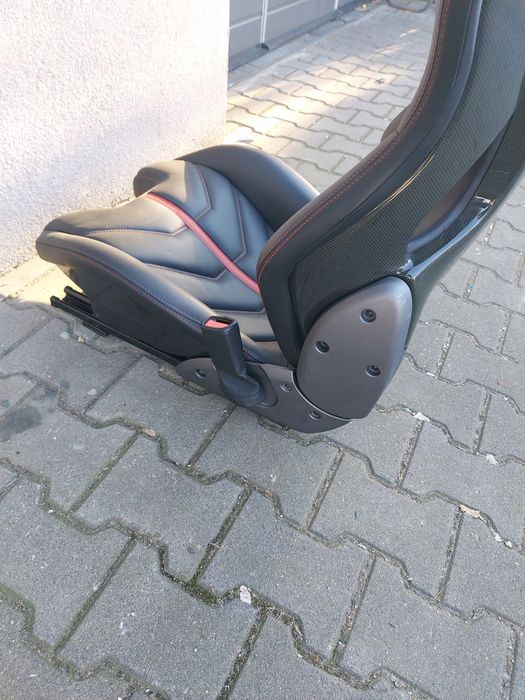 fotel ferrari 488 458 carbon prawy