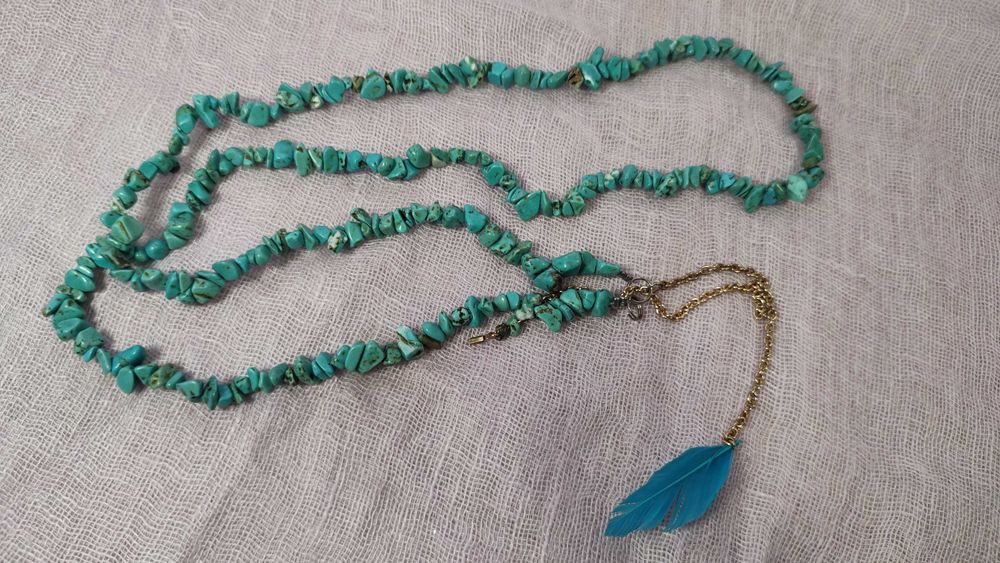 Бижутерия ( брошки , запонки, бусы)