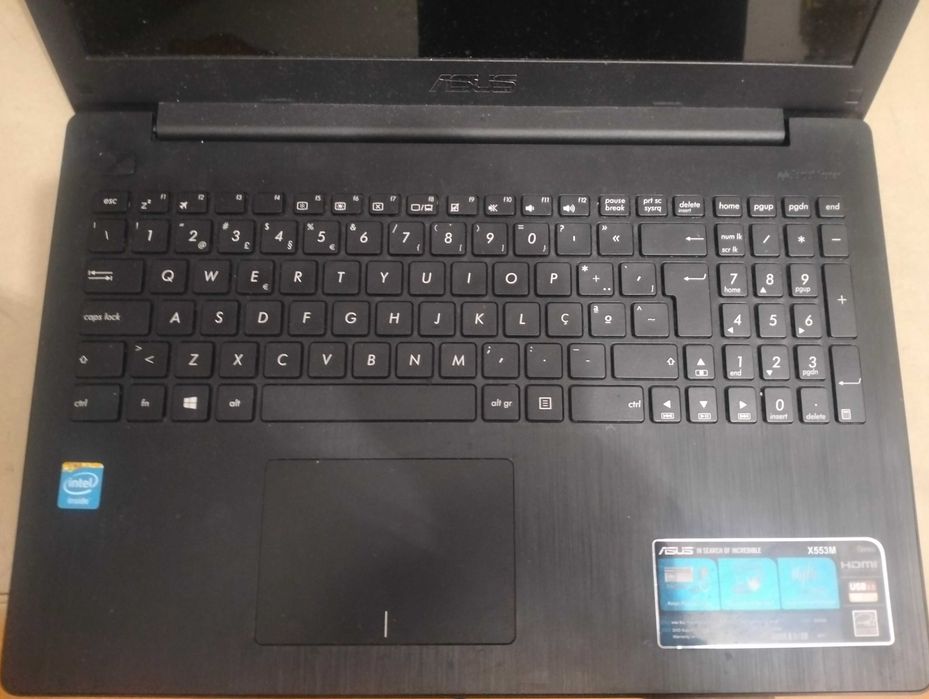 Portatil Asus X553MA (c/teclado avariado)