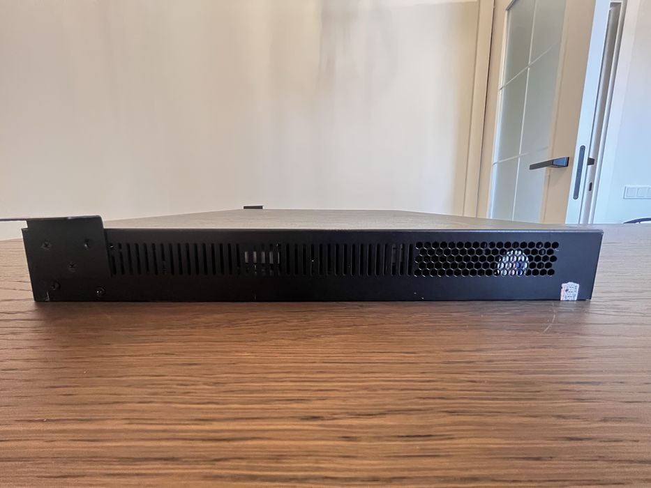 24-канальний POE комутатор ZetPro ZTP-ZP1024