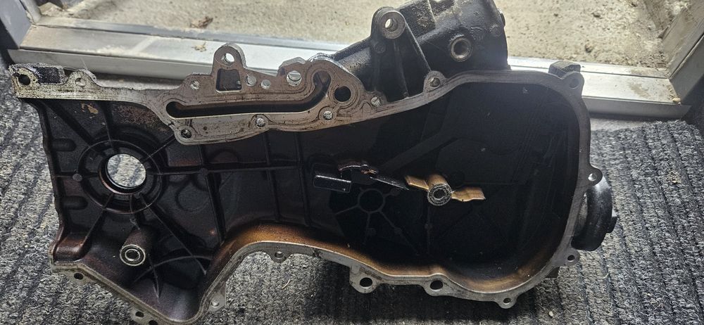 Pokrywa Obudowa Rozrzadu 1.4 Tsi Vw Audi Seat Skoda