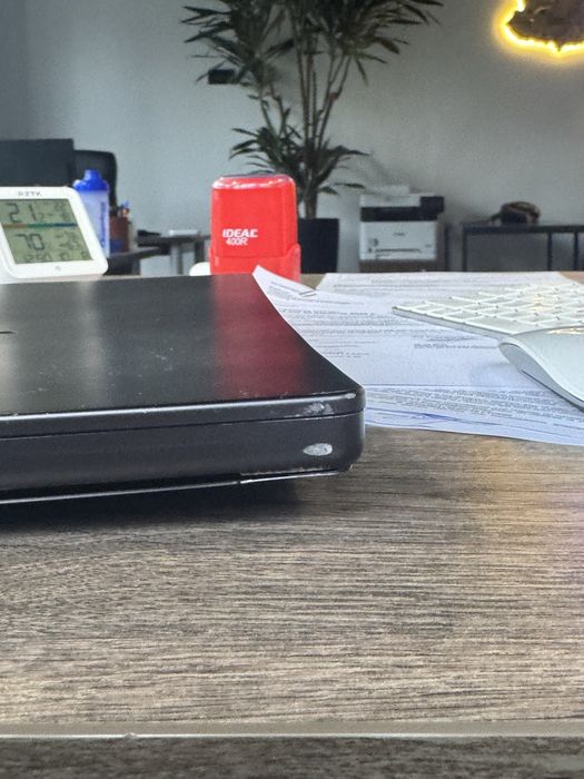 Apple MacBook 16 Pro 2023 (36 GB ОЗУ, M3 pro, 1tb) Комплектація пушка