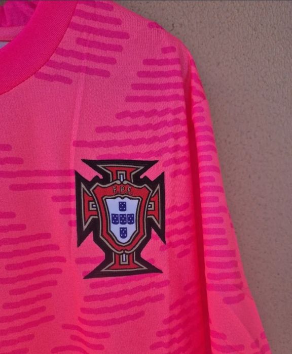 T-Shirt Camisola Rosa Seleção Portugal 2026