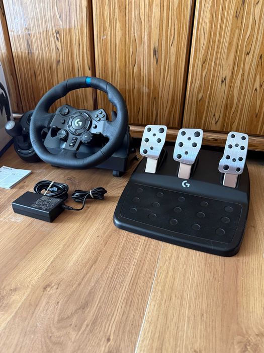 Kierownica Logitech DrivingForce G923 PC/PS4/PS5 + Shifter - Pudełko!