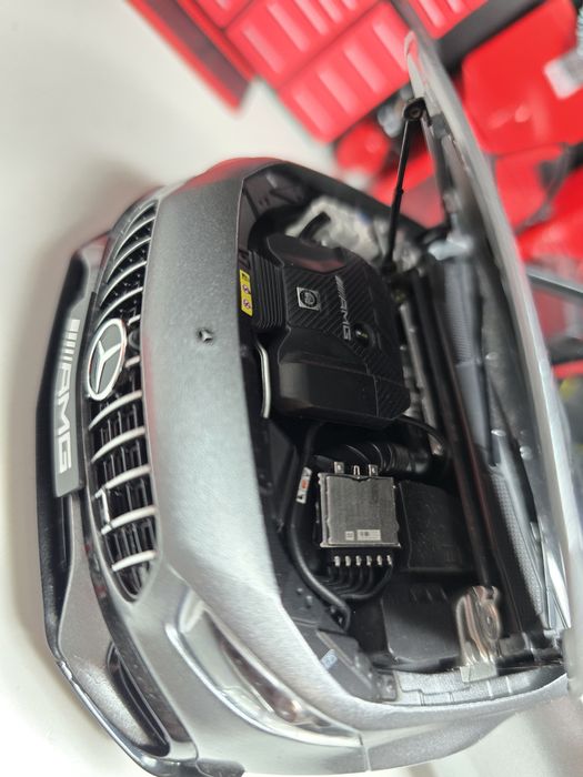 Mercedes A45s nzg 1/18