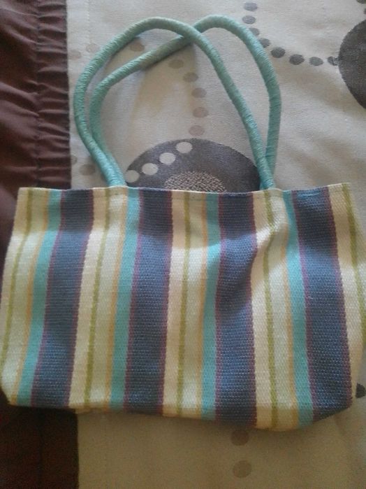 Bolsa colorida de verão