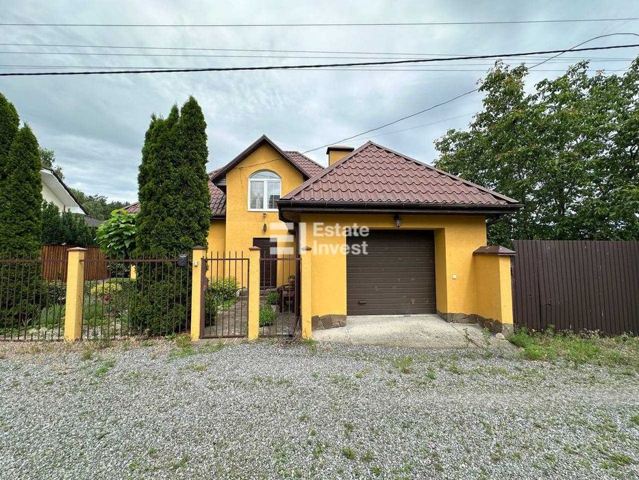Продаж двоповерхового будинку 200 м² на доглянутій ділянці 12 соток, село Лютіж