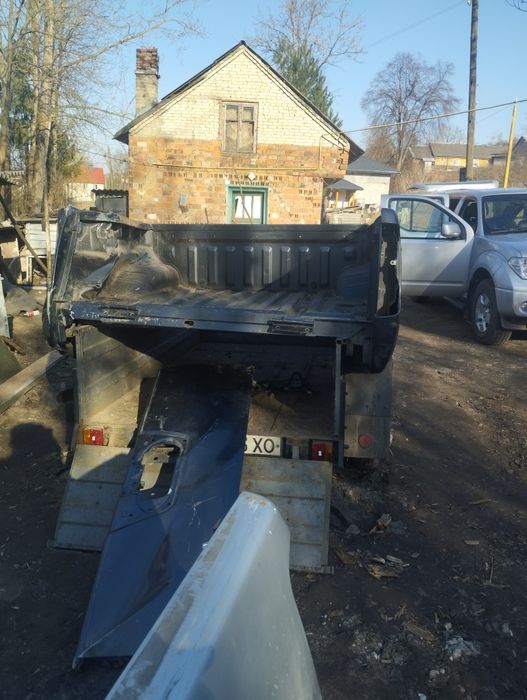 Продам прицеп Nissan Navara