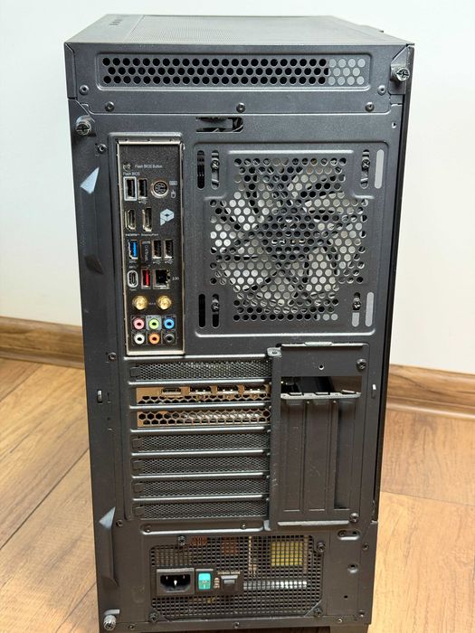 Komputer gamingowy RTX 4070 12GB | i5-12600KF | 32GB RAM | 1TB SSD