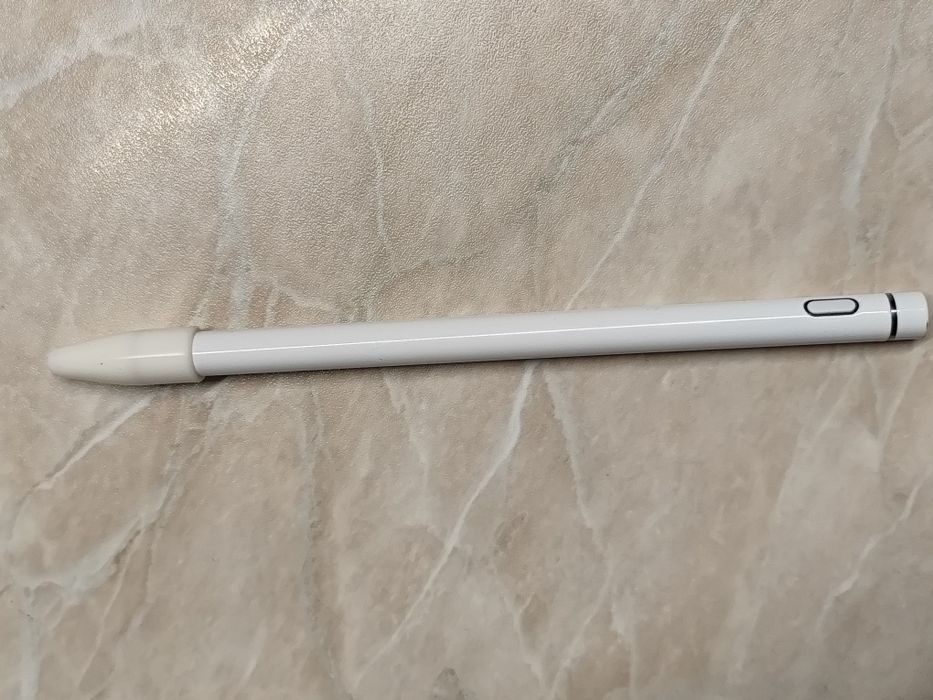 Uniwersalny rysik do tabletu i telefonu