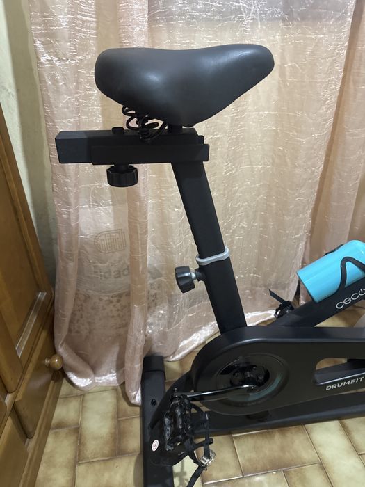 Bicicleta indoor cecotec