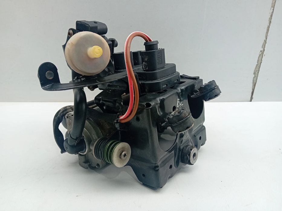Compressor suspensão AUDI Q8 (4MN)