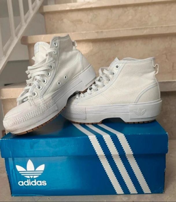 Sapatilhas adidas 38