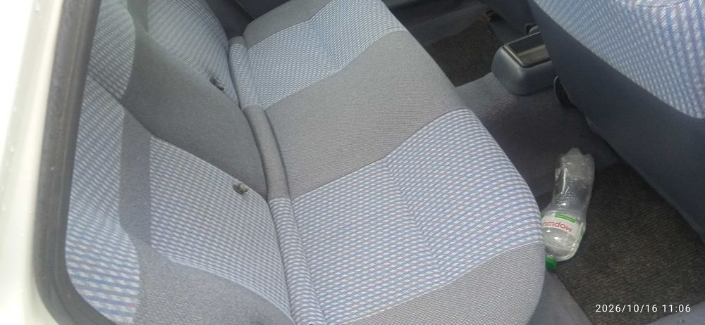 Продам (капсулу часу) Ford Sierra 89р. 2.0 бенз., проб. 49 т.км
