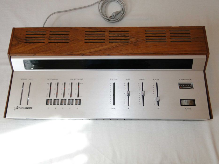 Amplituner Bang & Olufsen Rank Arena T 4000