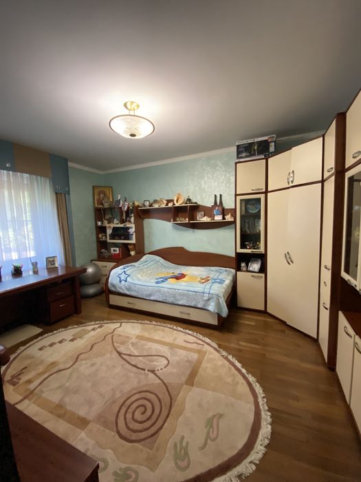 Продам 3х комн кв, центр, Придніпропровський парк