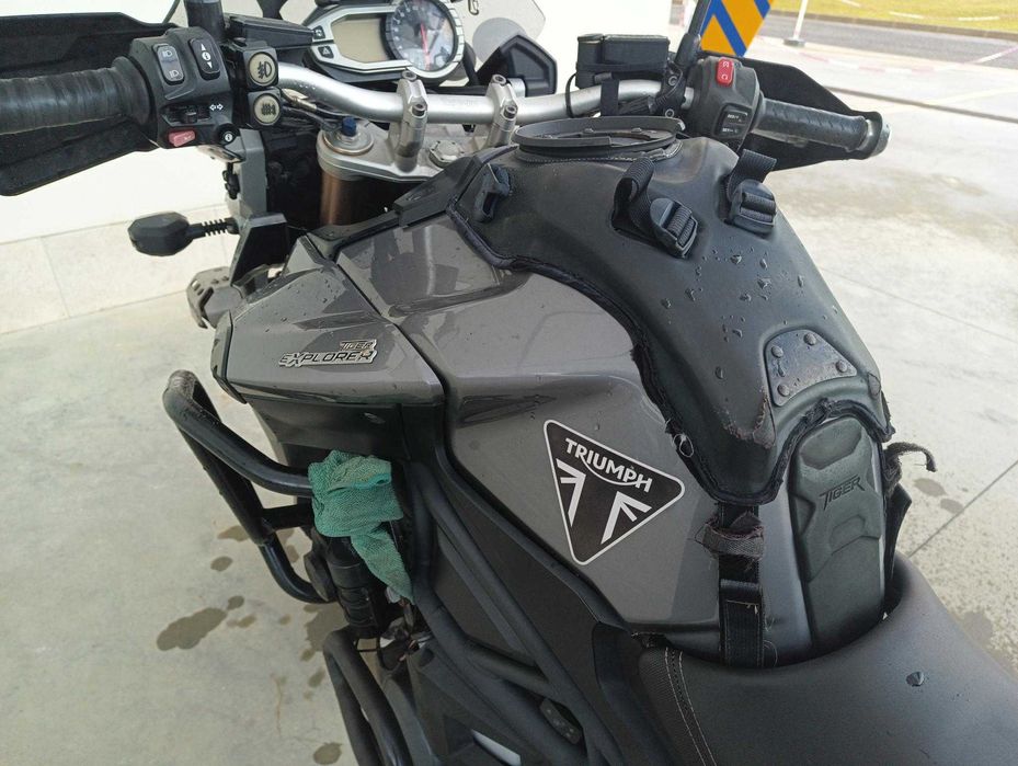 Triumph Explorer 1200