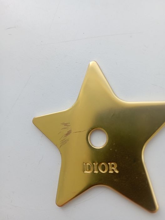 Зірка Dior брилок