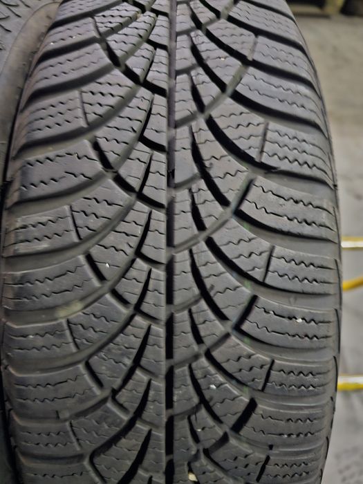 175/65R15 Goodyear ultragrip 9