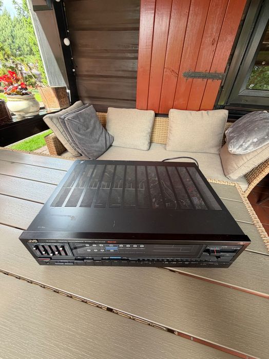 Amplituner JVC R-X 330V 2x 60W + equalizer