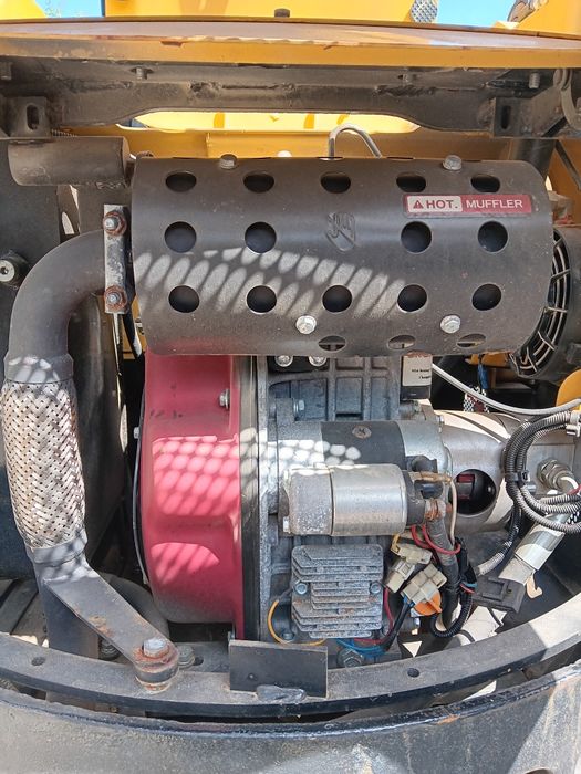 Mini giratória HT10E