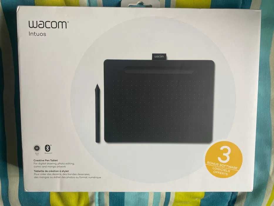 Графічний планшет Wacom Intuos Medium з Bluetooth