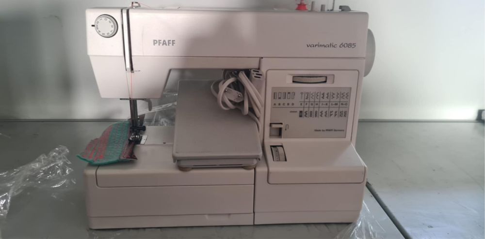 Niemiecka maszyna do szycia Pfaff mocna domowa wieloczynnościowa