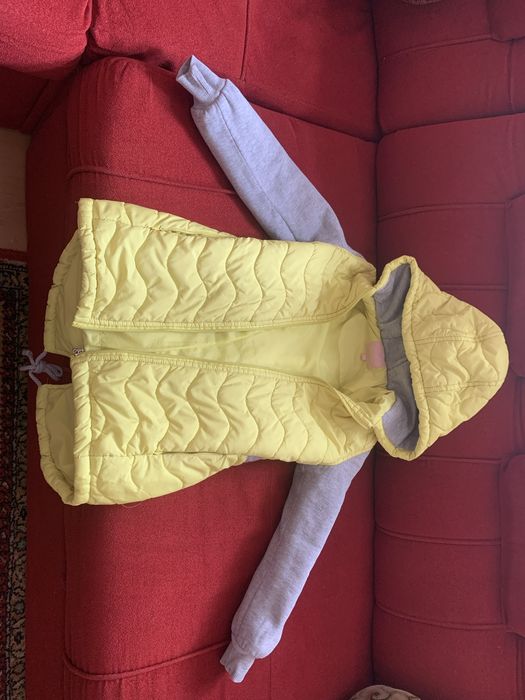 Куртка весна-осінь.