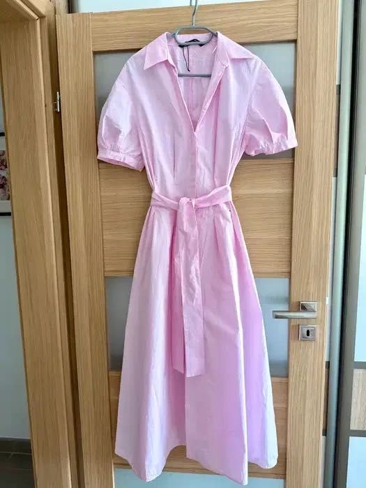 Sukienka szmizjerka Zara