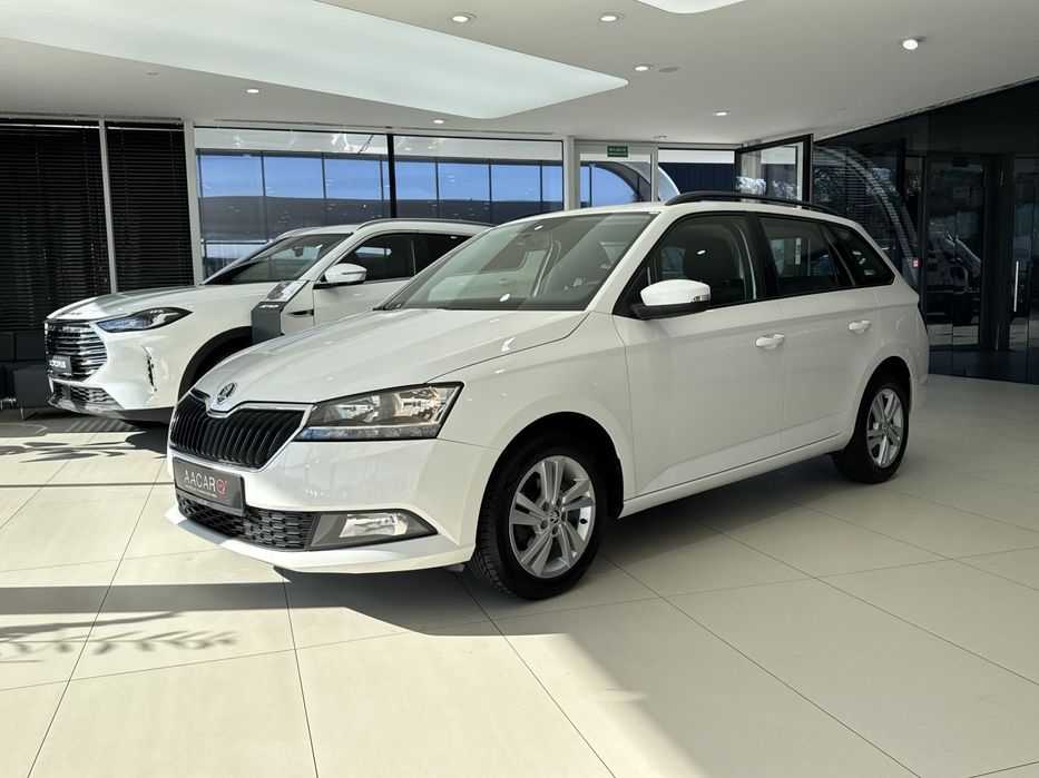 Skoda Fabia Ambition / Kamera cofania / CarPlay/Android Auto / Salon Polska / FV23