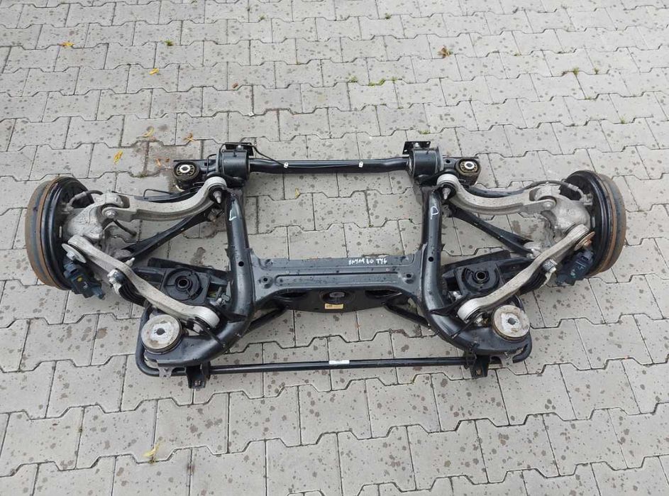 Підвіска Skoda Enyaq 5A передня або задня підрамник разборка