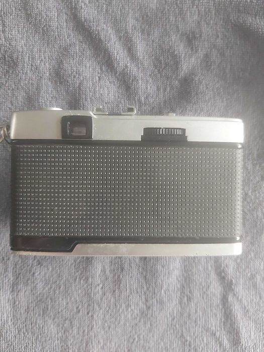 Máquina Fotográfica OLIMPUS TRIP 35