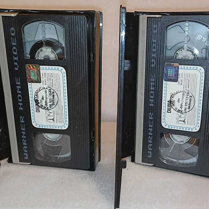 Kasety Diuna cz. 1 i cz.2 VHS