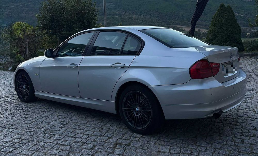 BMW 318d - 07/2009 - 280.000km - Nacional — photo 4