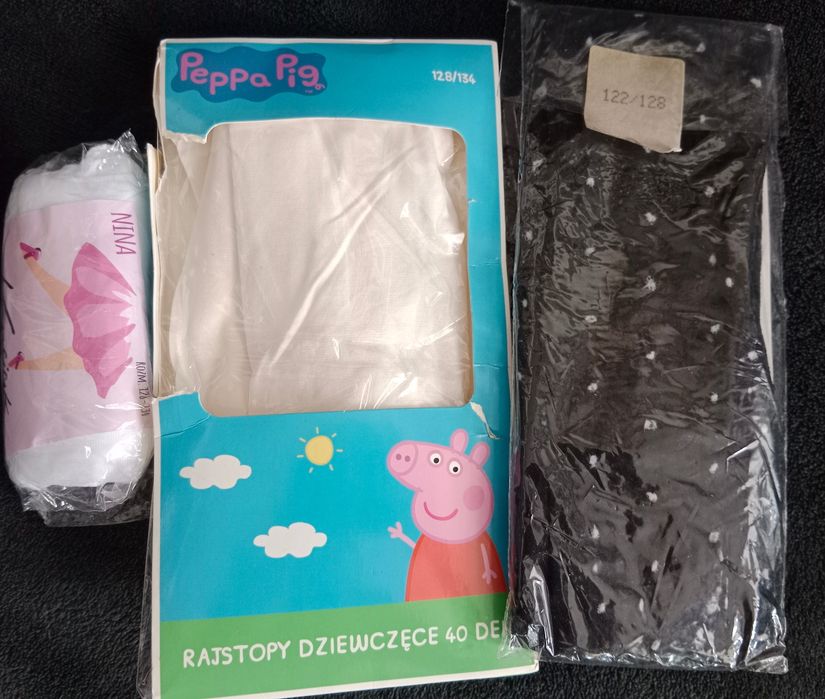 3*nowe rajstopki r.122-134 Świnka Peppa