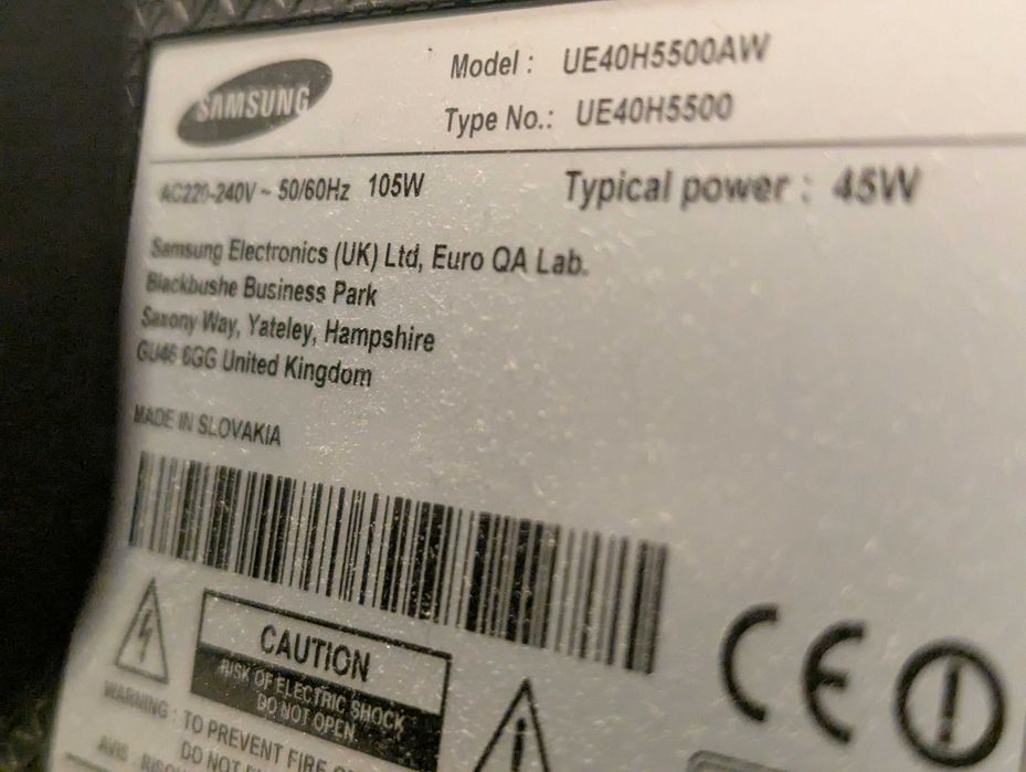 TV/monitor Samsung 40"