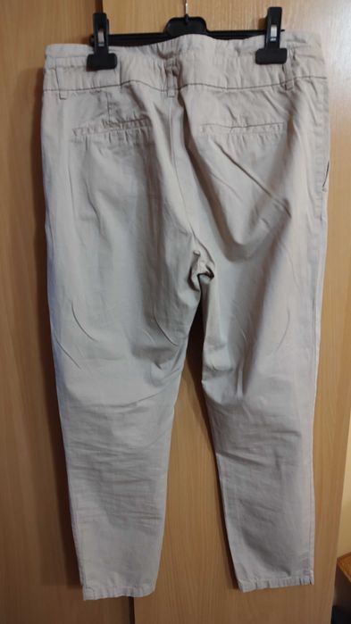 Spodnie damskie Zara