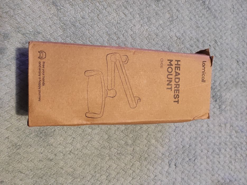 Uchwyt na tablet w zagłówku samochodowym