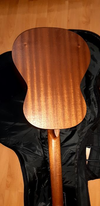 GUITARRA nova com saco mochila