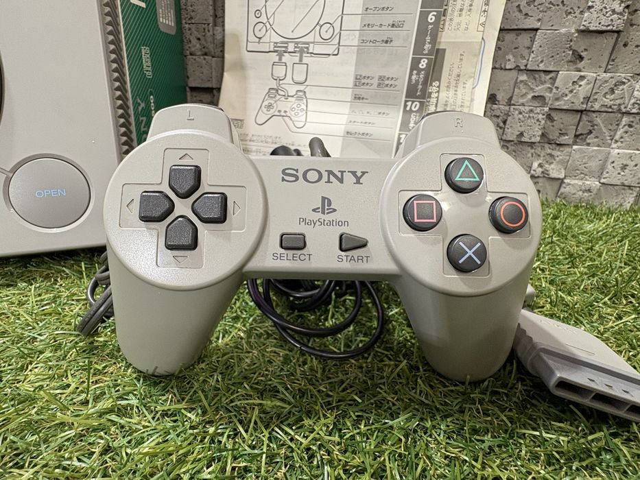 Консоль SONY PlayStation SCPH-5500 ntsc j