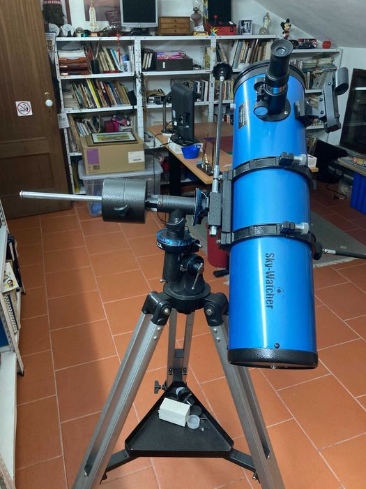 Telescópio Sky-Watcher Refletor 130mm EQ2 RF SK1309EQ2