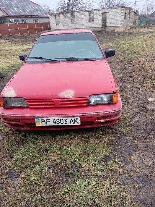 Nissan Sunny 1987 года