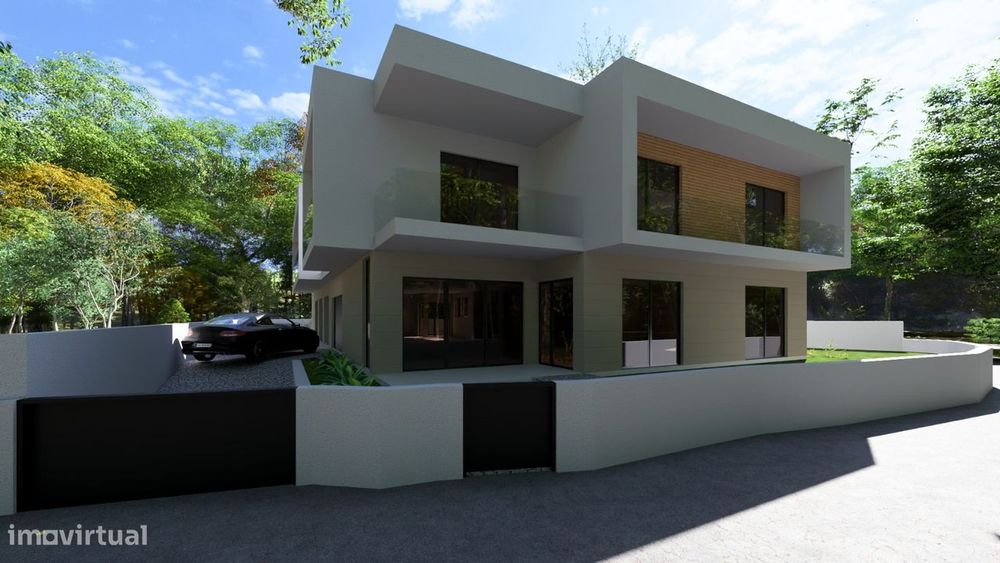 Moradia com Arquitetura Moderna a 2 Kms do Palácio do Gelo