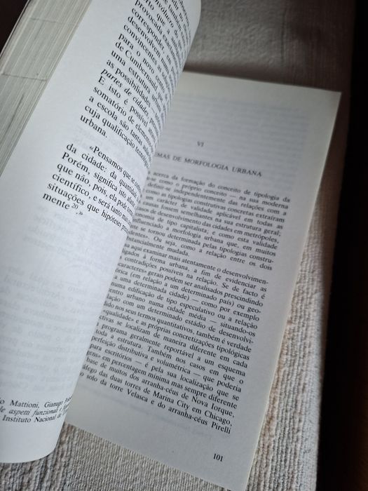 livro de arquitetura O Significado das Cidades