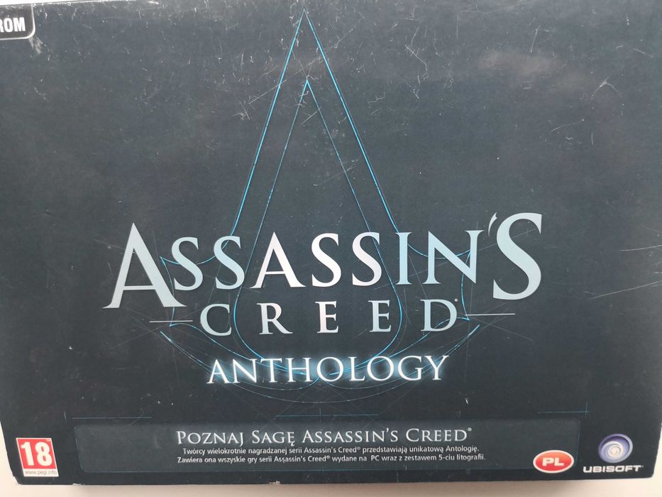 Assassins Creed: Anthology opakowanie z płytami i dodatkami.