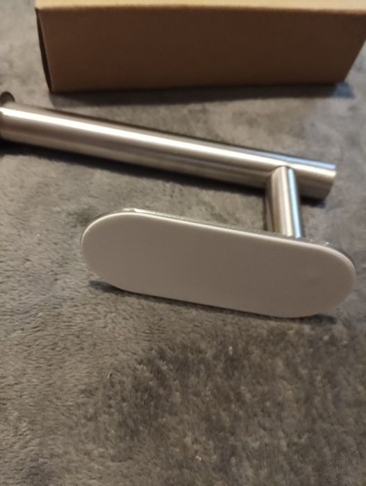 Samoprzylepny uchwyt na papier