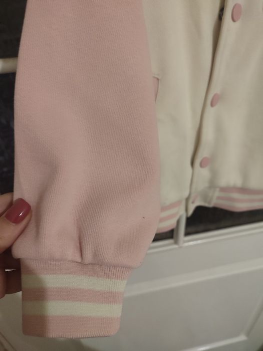 Кофта Бомбер на дівчинку 5-6 років