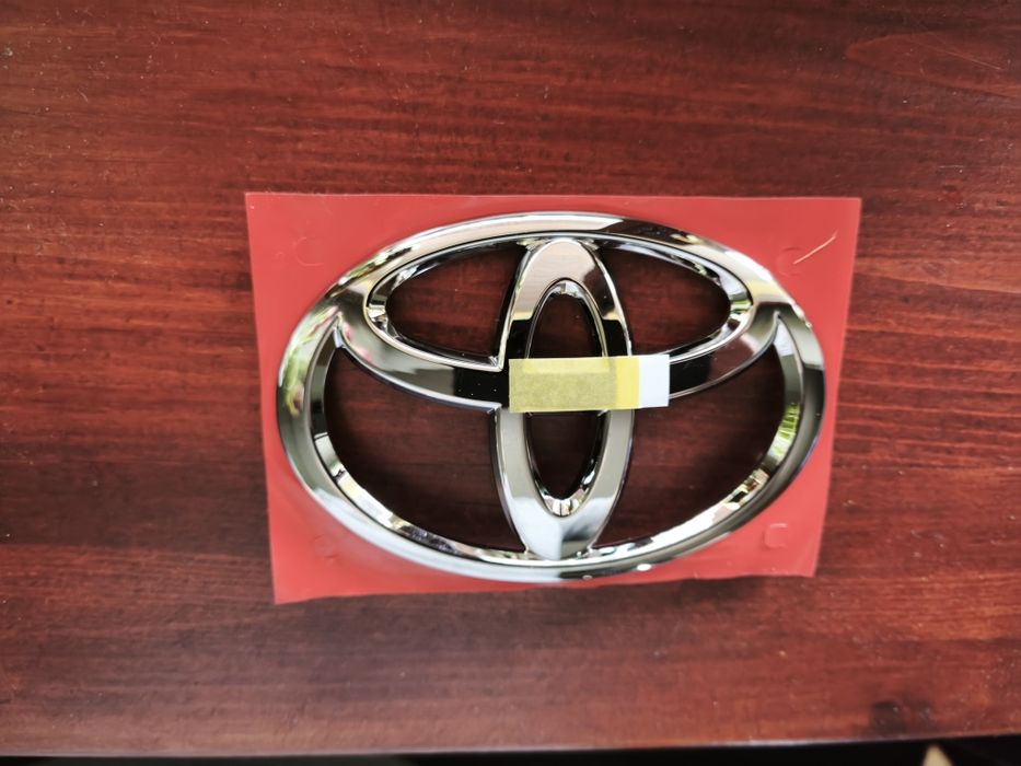 Emblemat, znaczek, logo Toyota