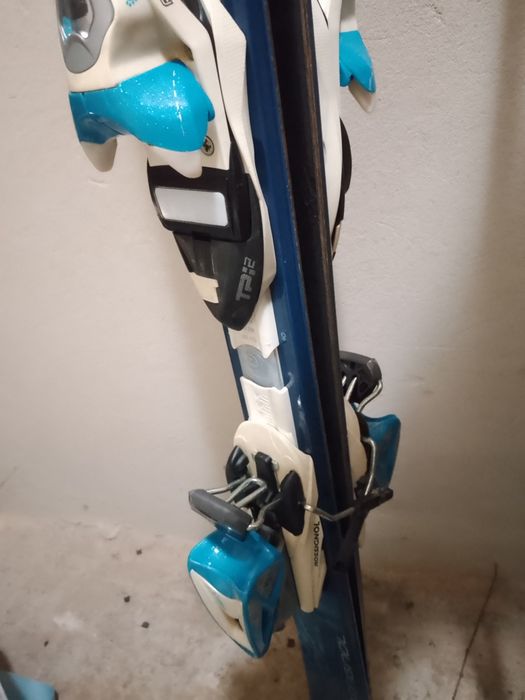 Продам недорого лижи