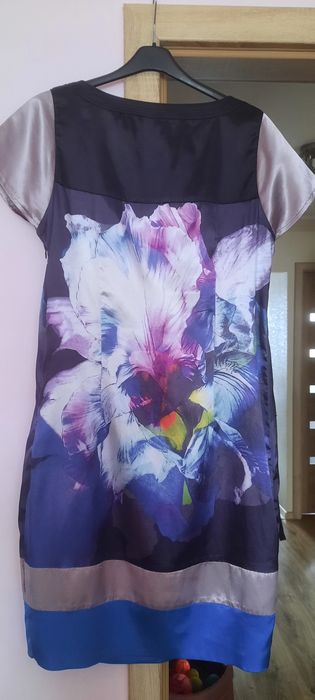 Sukienka elegancką Oodij 42